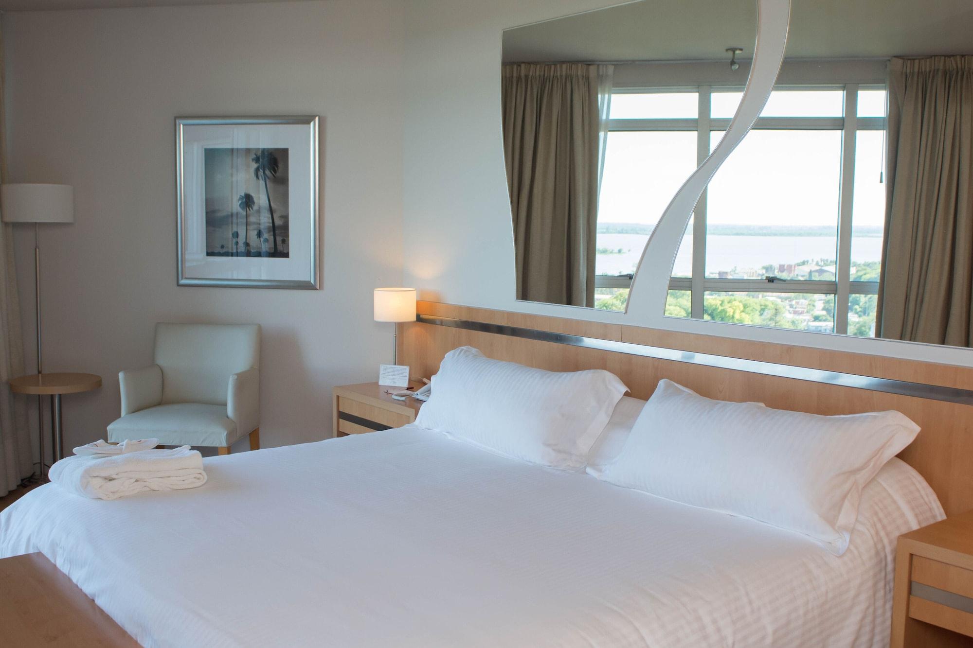 Maran Suites & Towers Parana Bagian luar foto